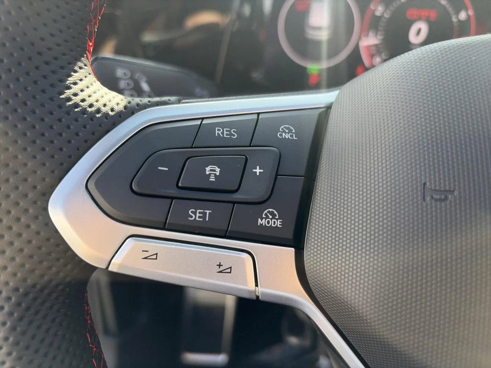 2026 Volkswagen GTI Mk8 - Image 24 of 31