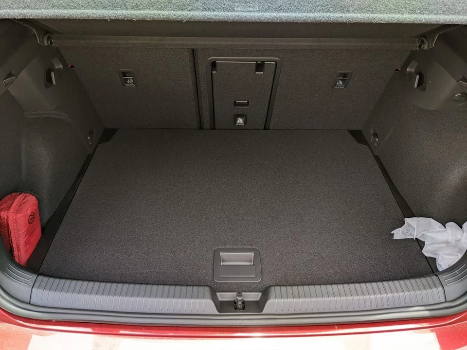 2026 Volkswagen GTI Mk8 - Image 26 of 30