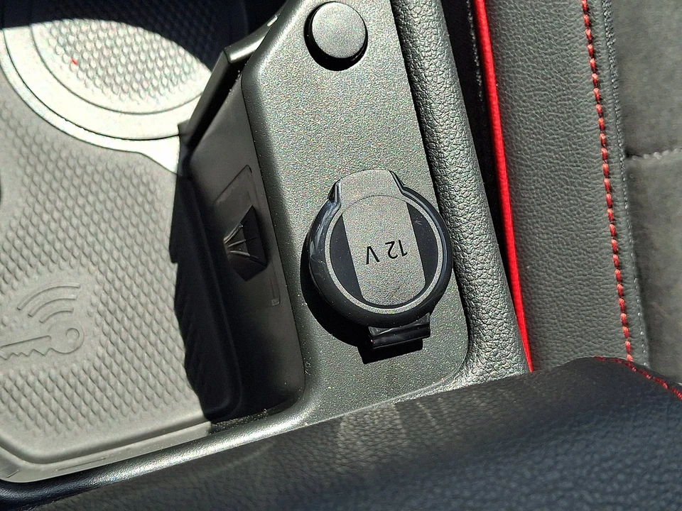 2026 Volkswagen GTI Mk8 - Image 17 of 20