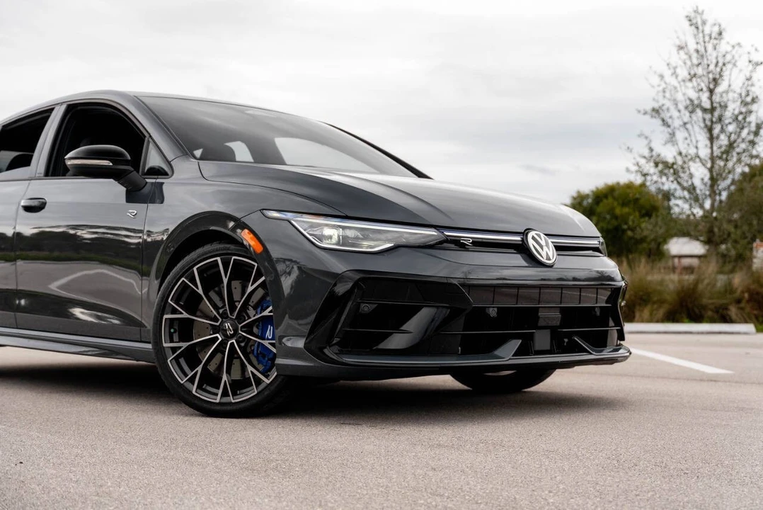 2026 Volkswagen Golf R Mk8 - Image 4 of 31