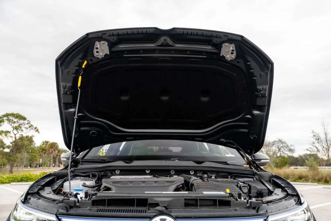 2026 Volkswagen Golf R Mk8 - Image 22 of 31