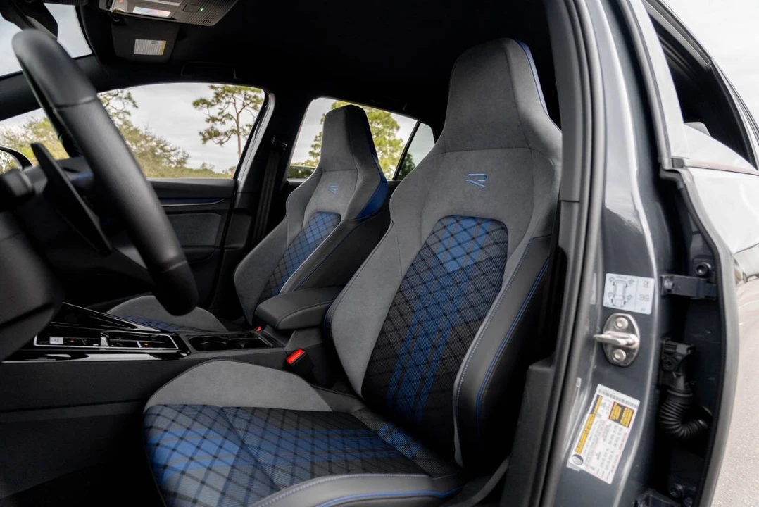 2026 Volkswagen Golf R Mk8 - Image 31 of 31