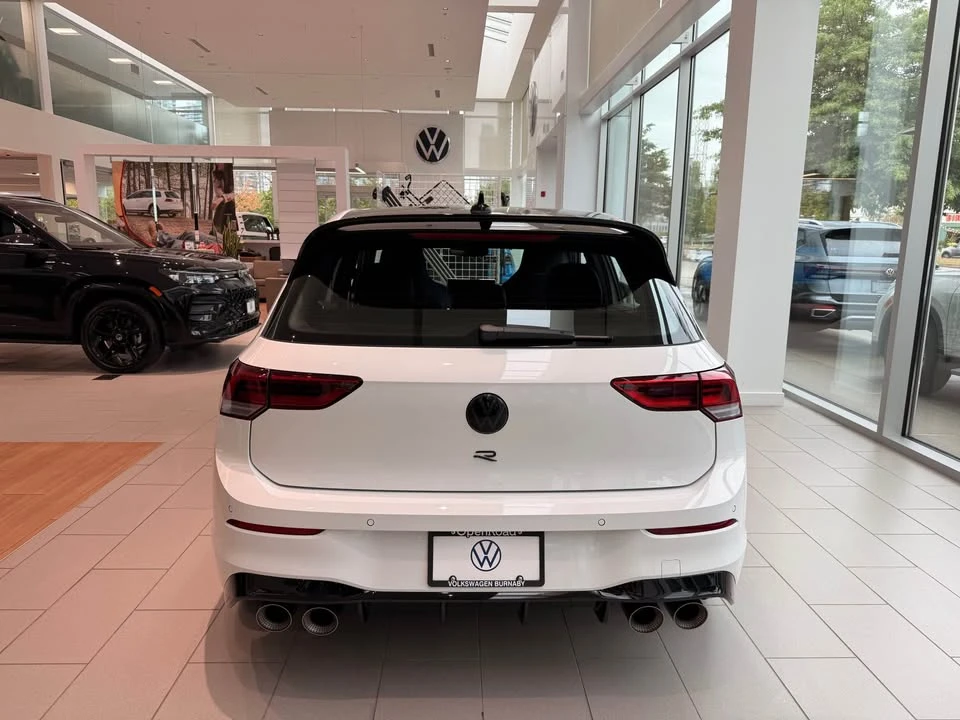 2026 Volkswagen Golf R Mk8 - Image 4 of 10