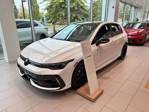 2026 Volkswagen Golf R Black Edition