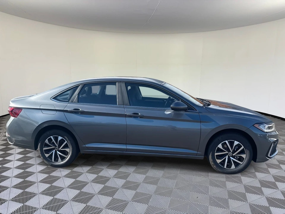 2026 Volkswagen A7 Jetta - Image 2 of 13