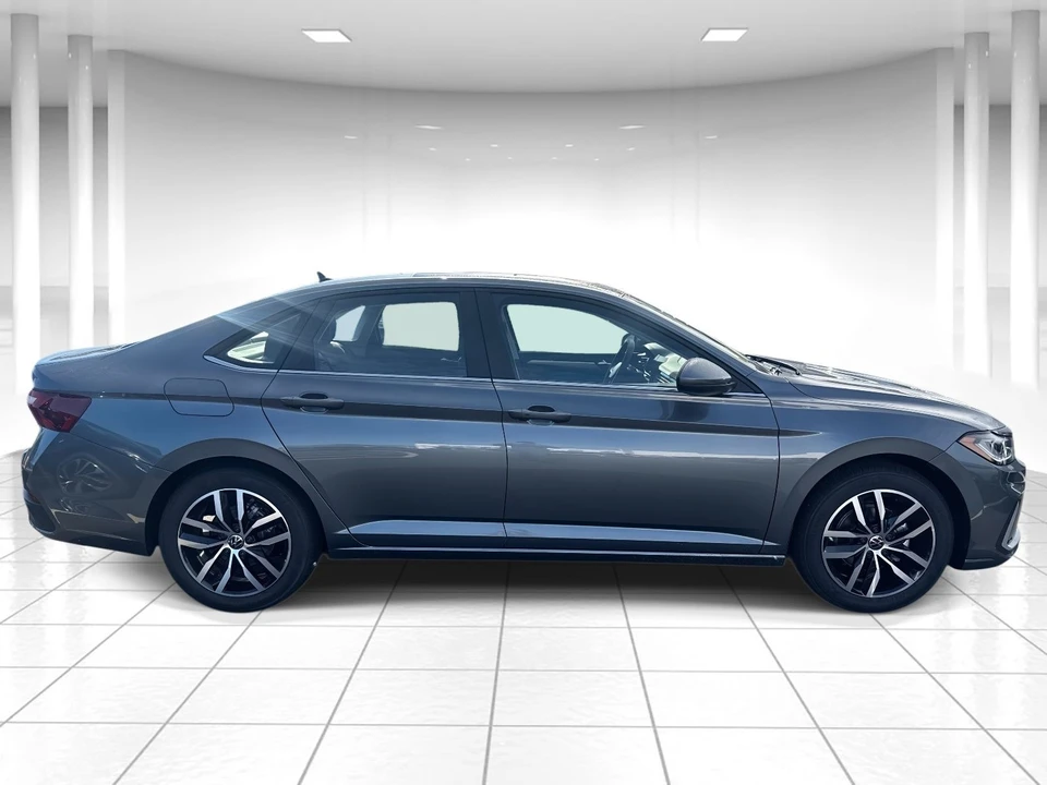 2026 Volkswagen A7 Jetta - Image 2 of 13