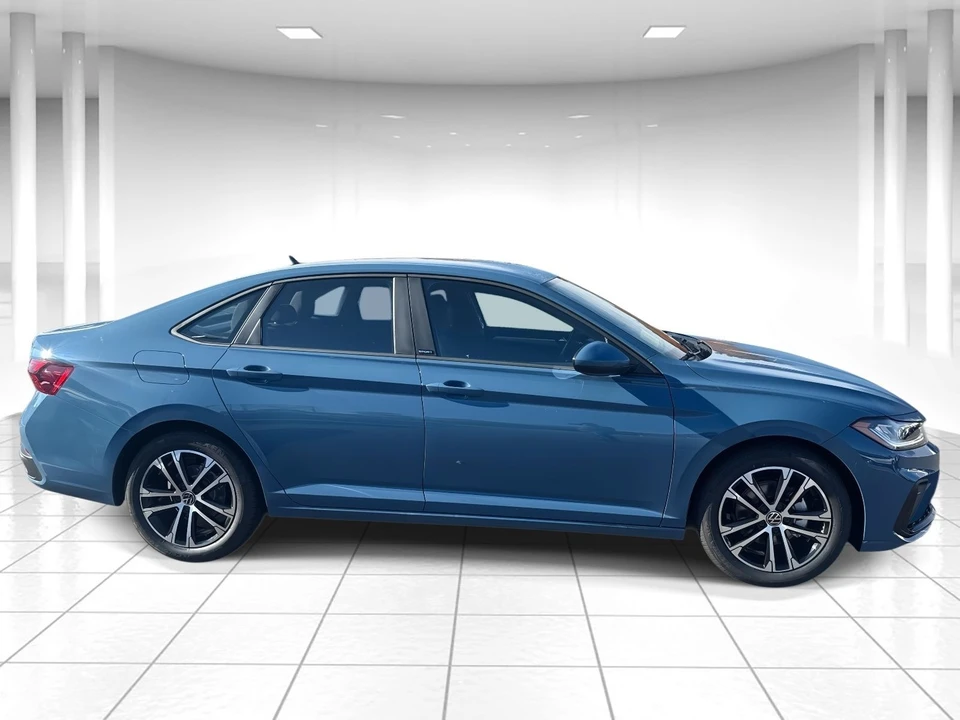 2026 Volkswagen A7 Jetta - Image 2 of 13