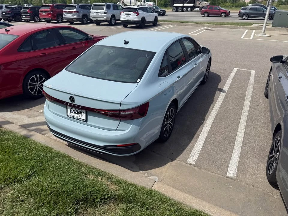 2026 Volkswagen A7 Jetta - Image 3 of 6