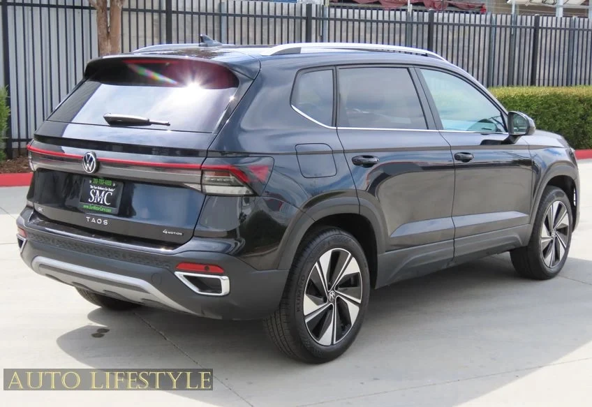 2026 Volkswagen Taos - Image 5 of 31