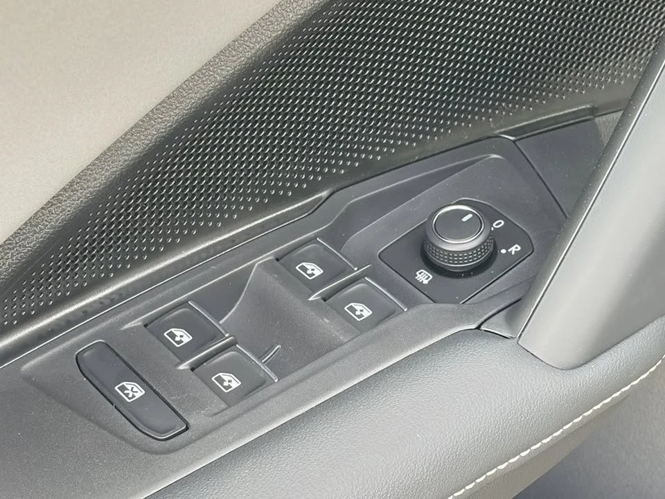 2026 Volkswagen Tiguan - Image 19 of 20