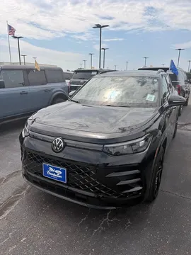 2026 Volkswagen Tiguan SE R-Line Black Sport Utility 4D