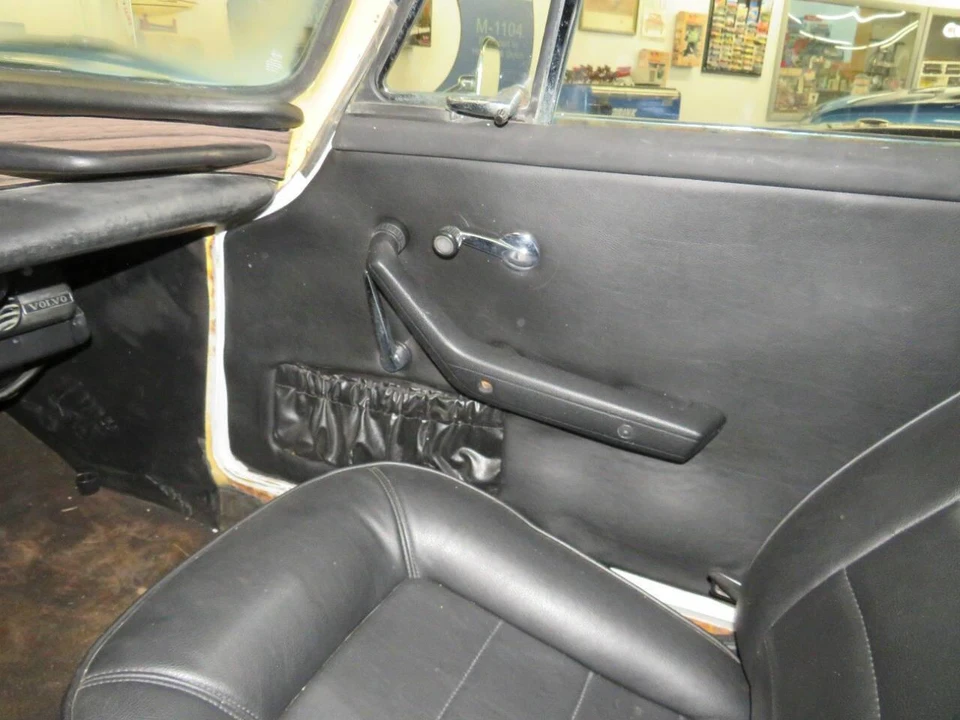 2026 Volvo 1800ES - Image 13 of 29