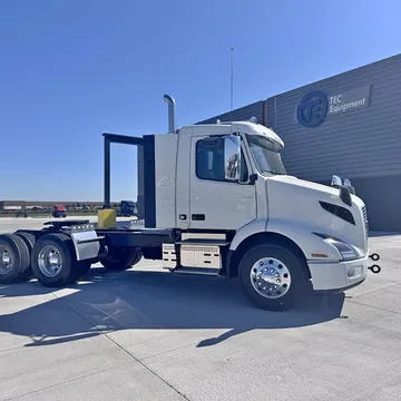 2026 Volvo VNR 300