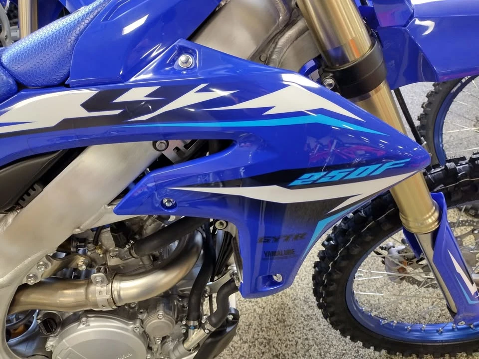 2026 Yamaha YZF - Image 2 of 6