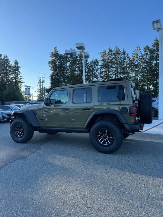 2026 Jeep JL Wrangler - Image 8 of 20