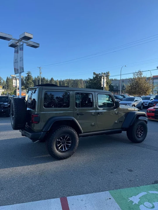 2026 Jeep JL Wrangler - Image 4 of 20