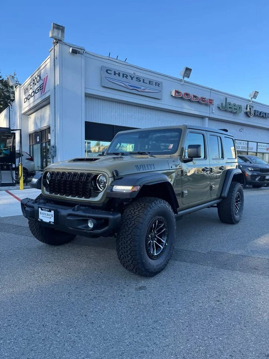 2026 Jeep JL Wrangler - Image 11 of 20