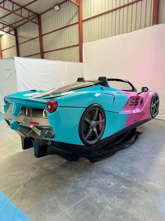 2026 Ferrari LaFerrari - Image 2 of 10