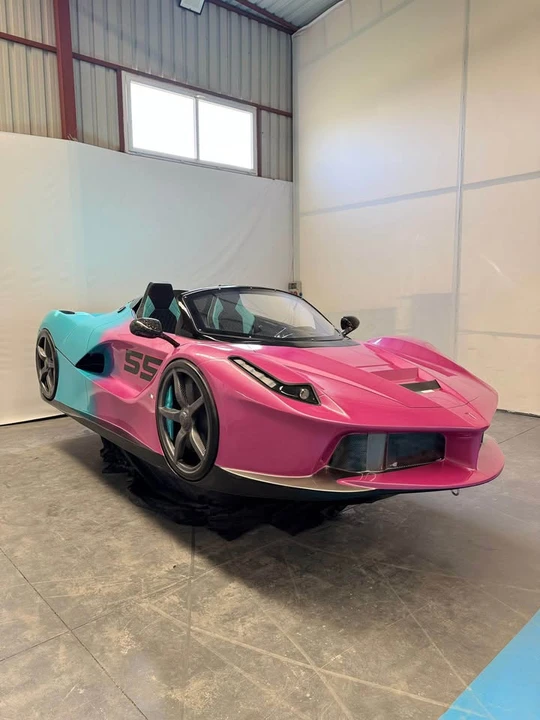2026 Ferrari LaFerrari - Image 9 of 10