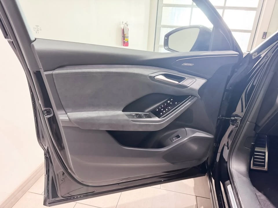 2027 Audi SQ6 e-tron - Image 7 of 20