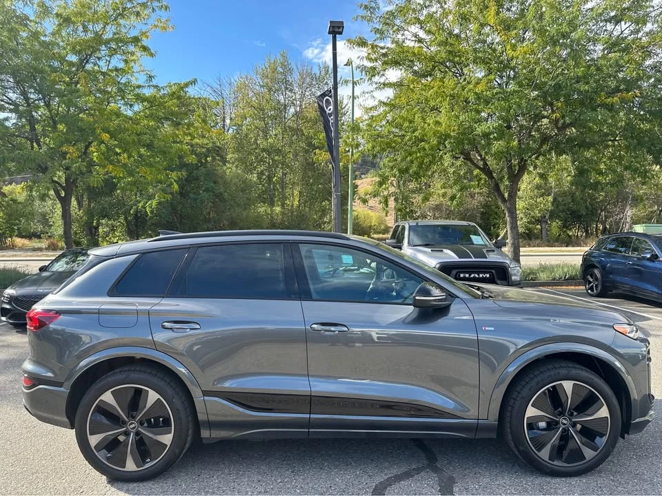 2027 Audi Q6 e-tron - Image 3 of 10