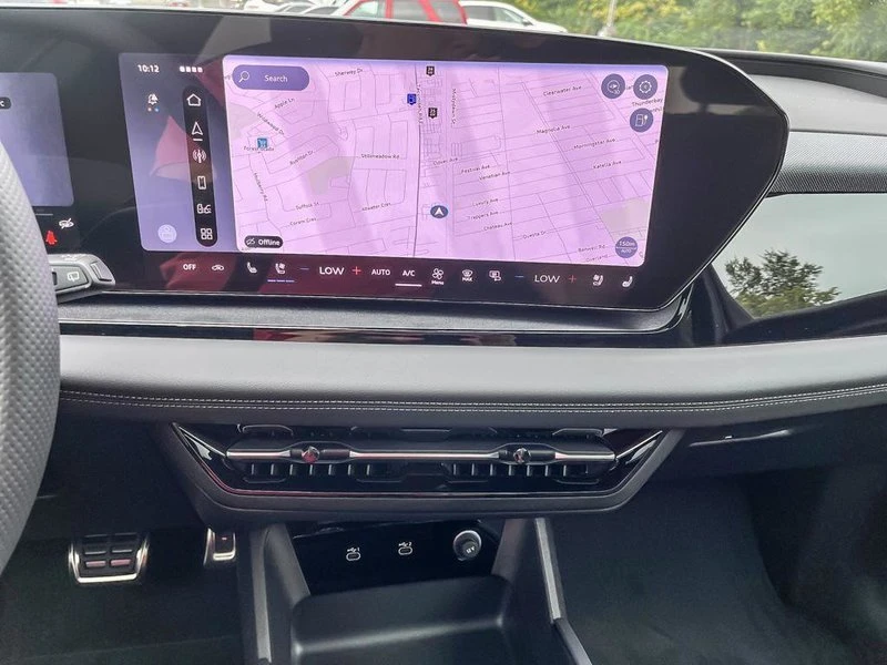 2027 Audi Q6 e-tron - Image 16 of 20