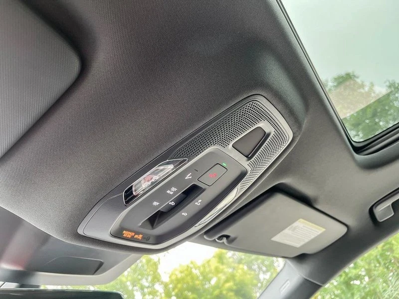 2027 Audi Q6 e-tron - Image 17 of 20