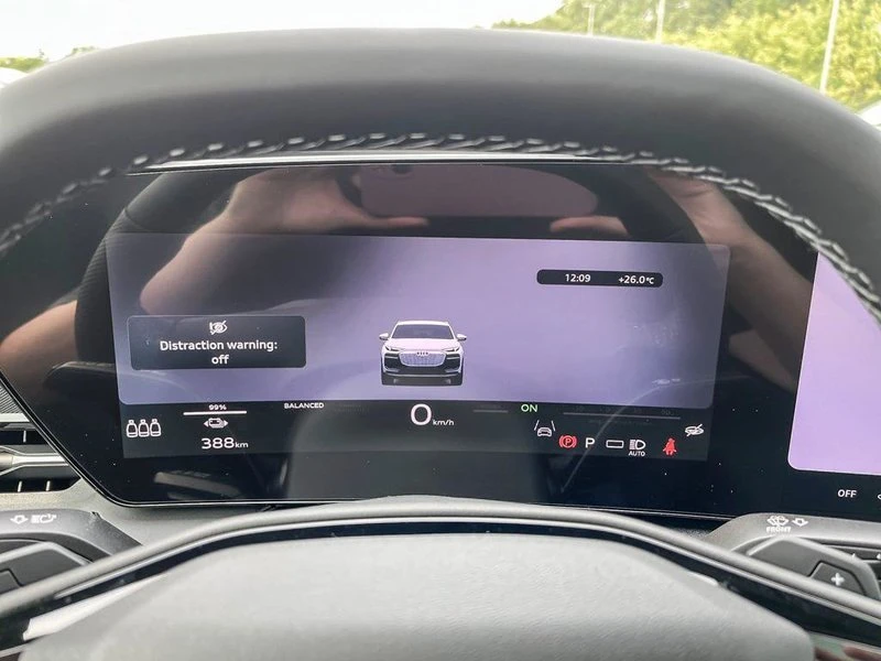 2027 Audi Q6 e-tron - Image 13 of 20