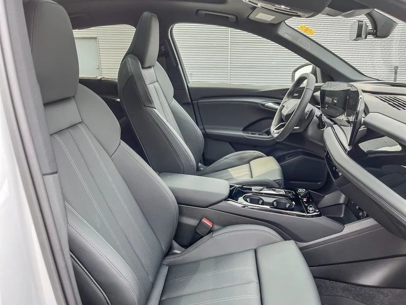2027 Audi Q6 e-tron - Image 18 of 20