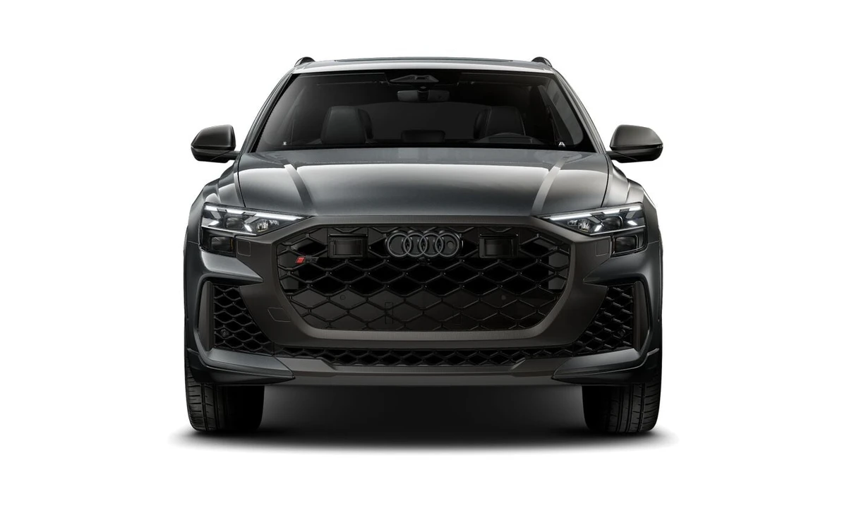 2027 Audi RS Q8 Performance - Image 3 of 8