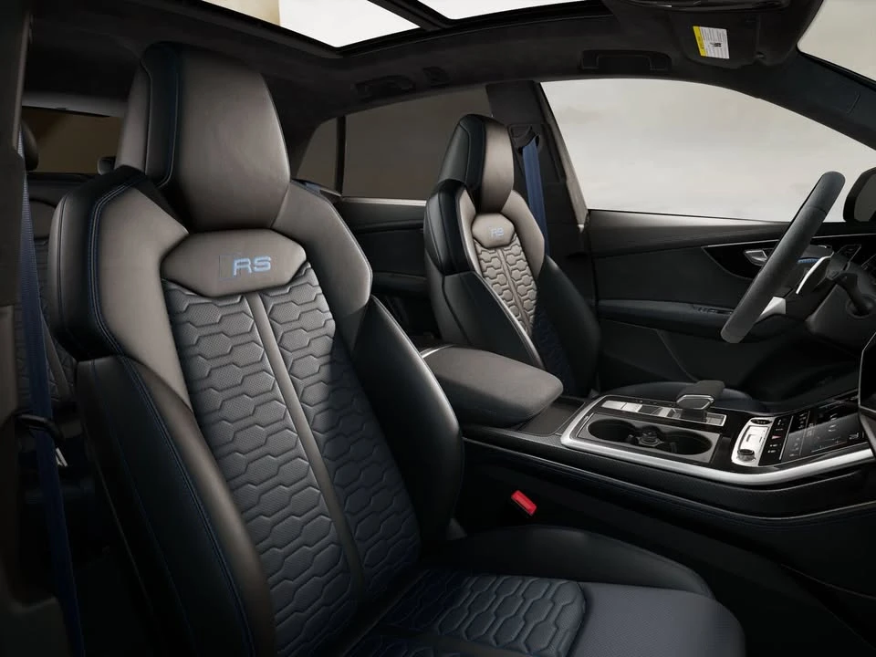 2027 Audi RS Q8 Performance - Image 2 of 6