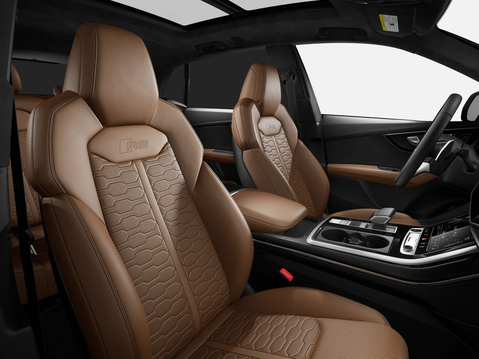 2027 Audi RS Q8 Performance - Image 2 of 25