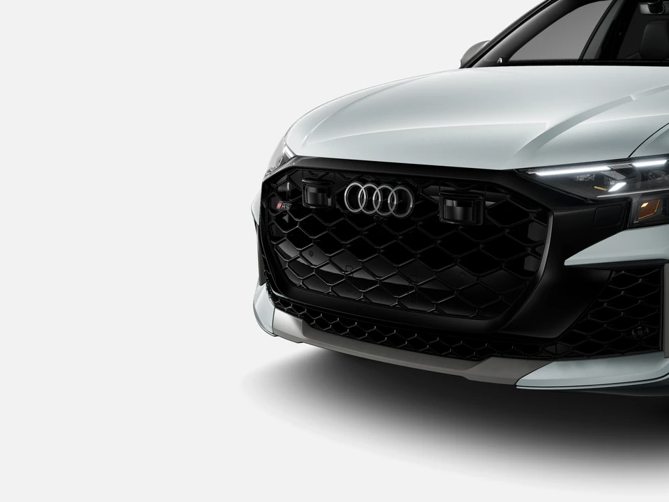 2027 Audi RS Q8 Performance - Image 3 of 25