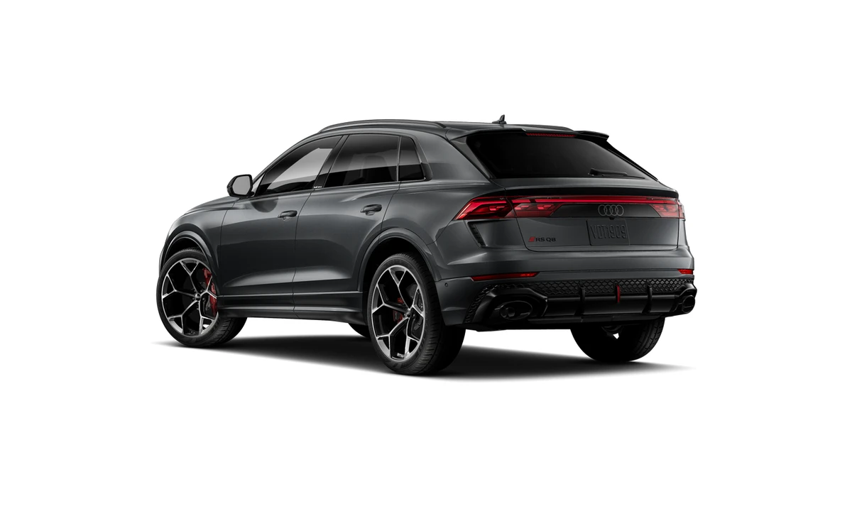 2027 Audi RS Q8 Performance - Image 20 of 25