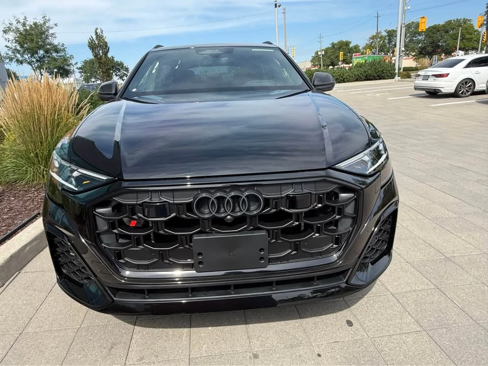 2027 Audi SQ8 - Image 9 of 10