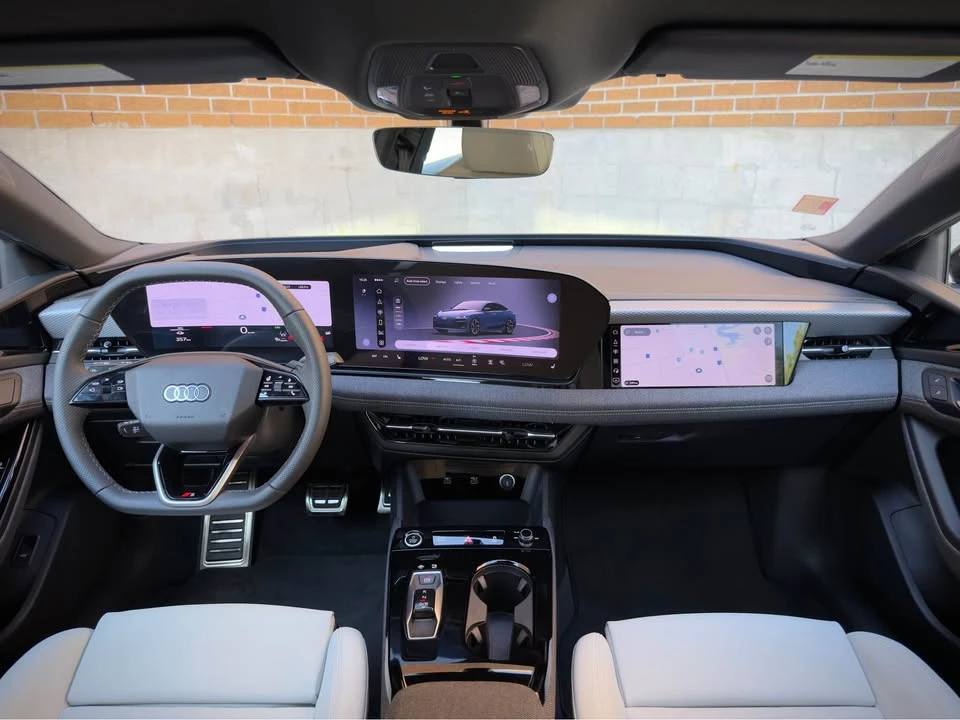 2027 Audi Q8 e-tron - Image 16 of 20