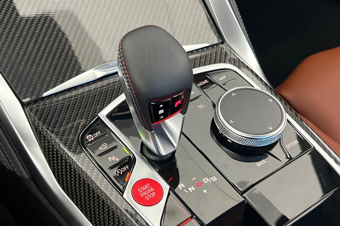 2027 BMW - Image 16 of 28