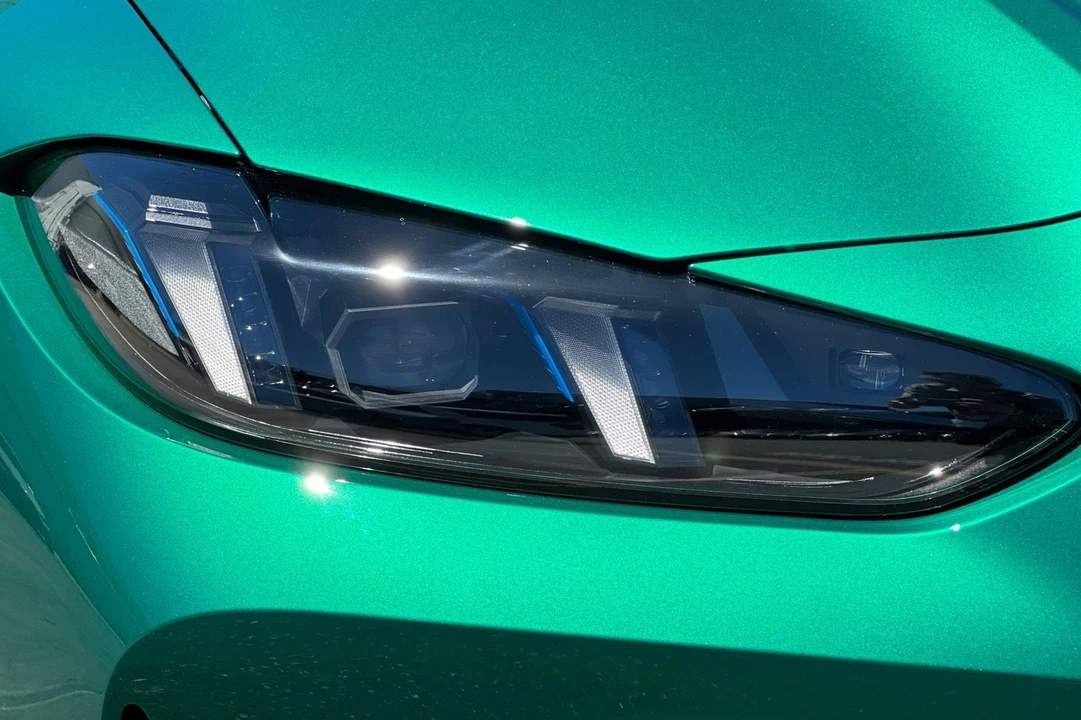 2027 BMW - Image 11 of 28