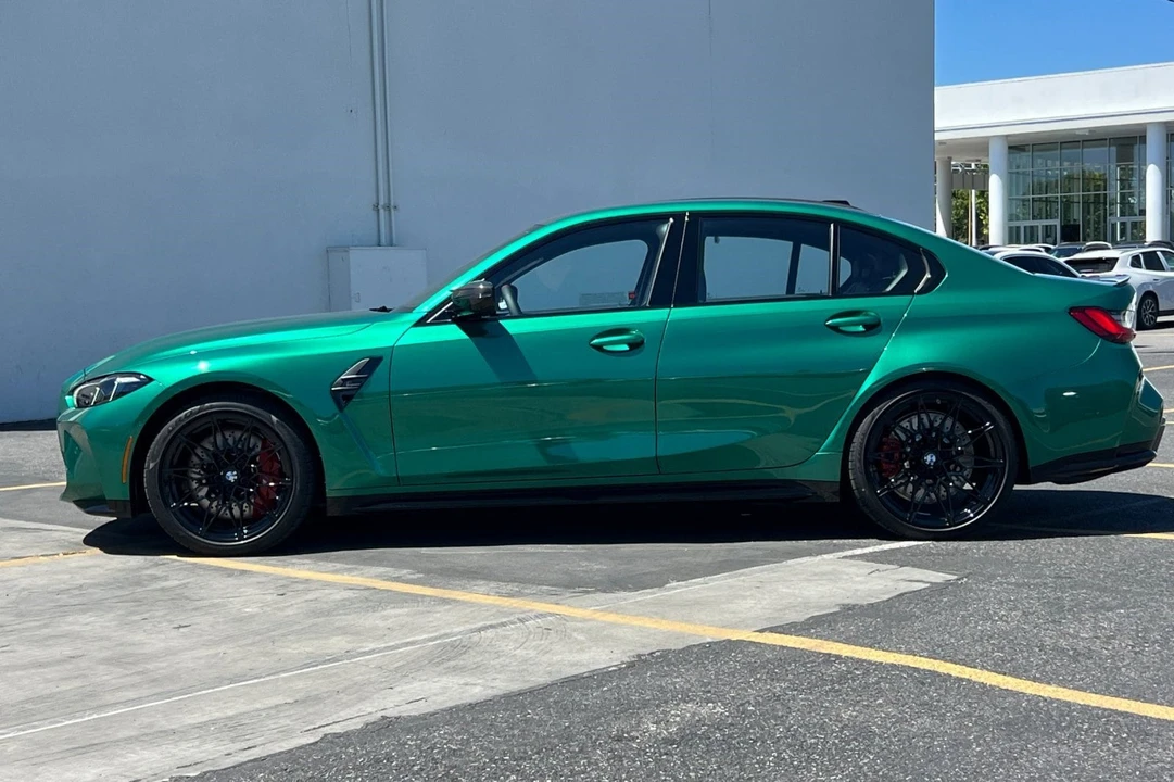 2027 BMW - Image 2 of 28