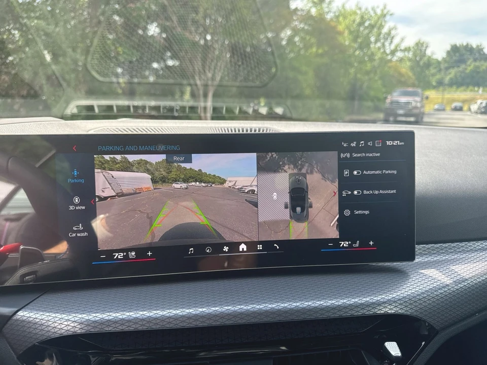 2027 BMW G82/G83 M4 - Image 14 of 31