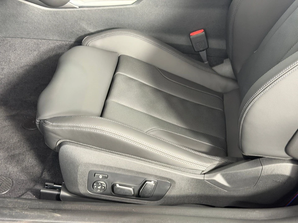 2027 BMW G82/G83 M4 - Image 13 of 31