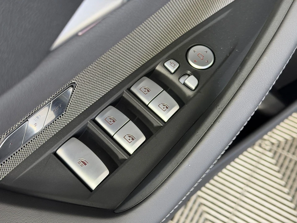 2027 BMW G82/G83 M4 - Image 22 of 31