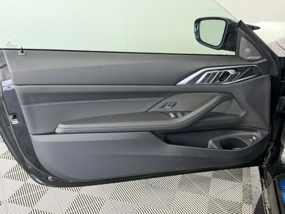 2027 BMW G82/G83 M4 - Image 12 of 31
