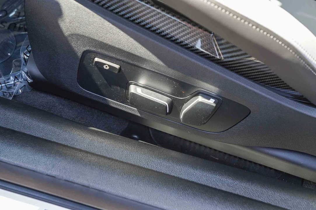 2027 BMW G82/G83 M4 - Image 21 of 28