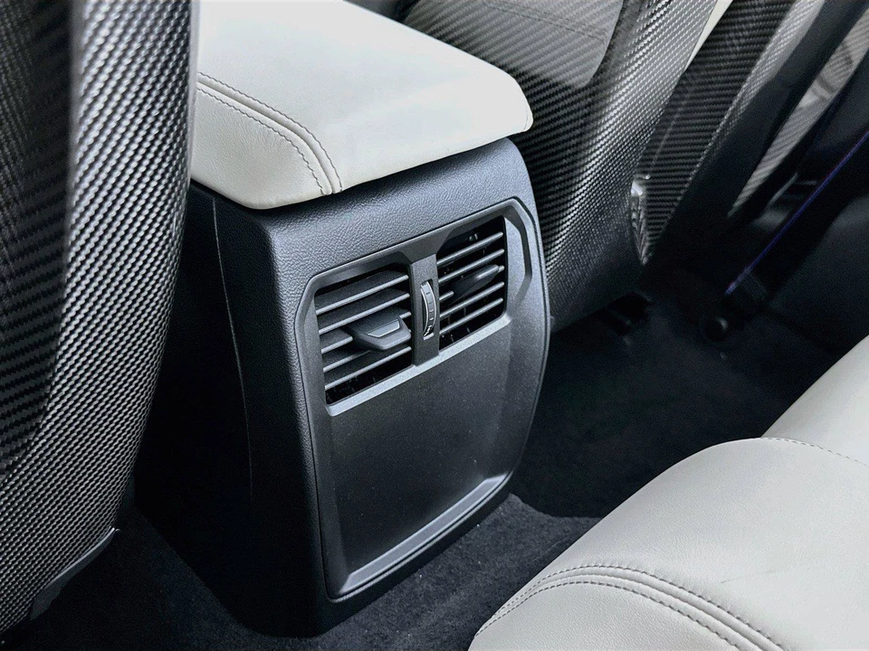 2027 BMW G82/G83 M4 - Image 26 of 31