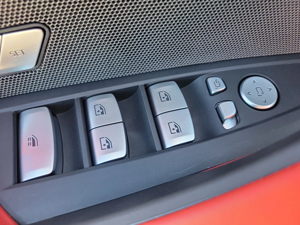 2027 BMW G82/G83 M4 - Image 15 of 31