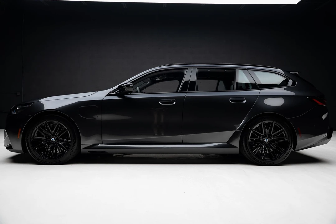 2027 BMW G90/G99 M5 - Image 18 of 31