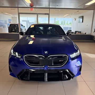 2027 BMW M5