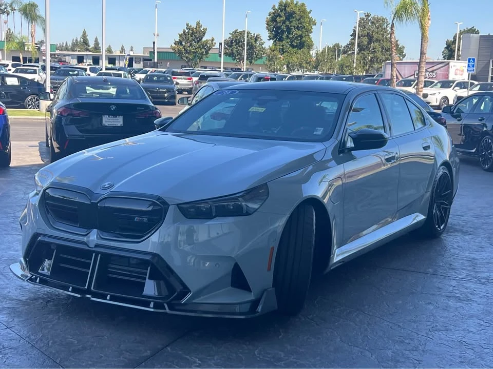 2027 BMW G90/G99 M5 - Image 3 of 17