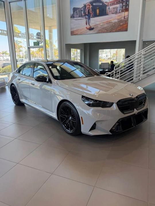 2027 BMW G90/G99 M5 - Image 3 of 17
